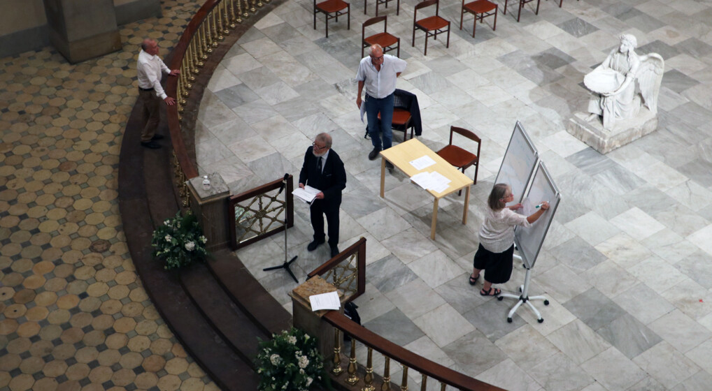 stemingsbillede fra menighedsrådsvalg i  i domkirken